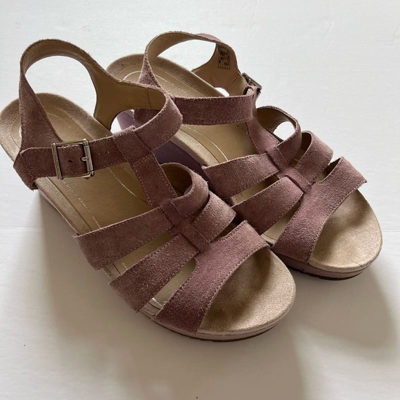 Vionic Hoola Tawny Mauve Suede T strap Wedge Sandal Size 11 - Picture 1 of 9